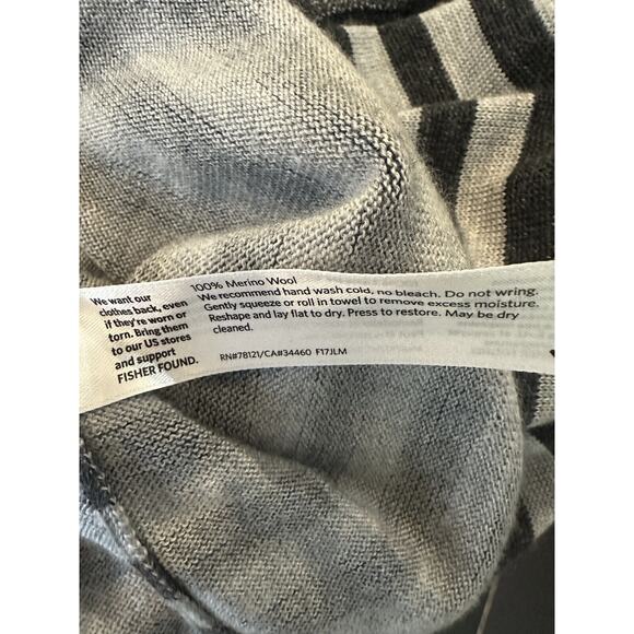 Eileen Fisher 100% Merino Wool V-Neck Sweater Striped Gray Women's Size Small - Picture 8 of 9